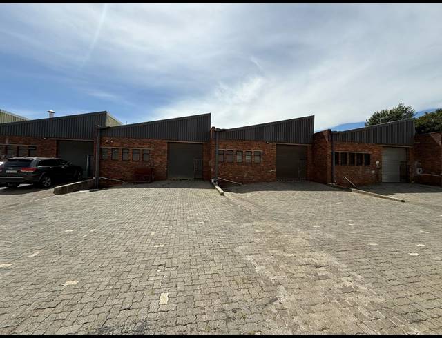 479M² WAREHOUSE TO LET IN ISANDO